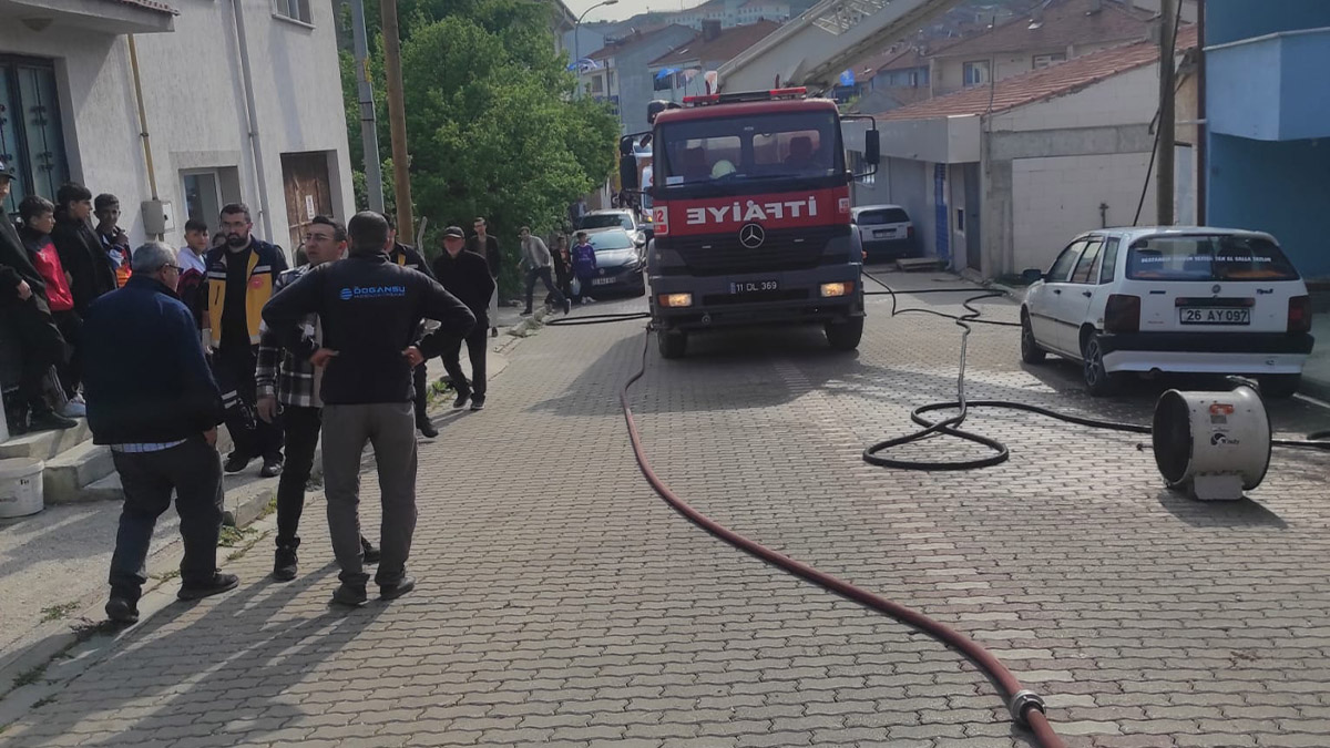 Maddi hasarlı yangın