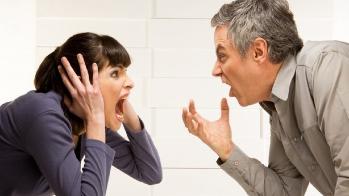 Rüyada Kavga Ettiğini Görmek: Anlamı ve Yorumları