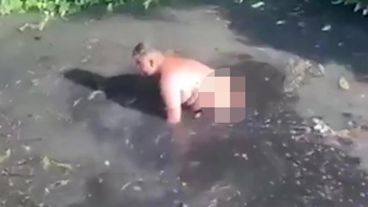 İzleyenler gözlerine inanamadı! Düşen telefonunu almak için kanalizasyona girdi, hastanelik oldu