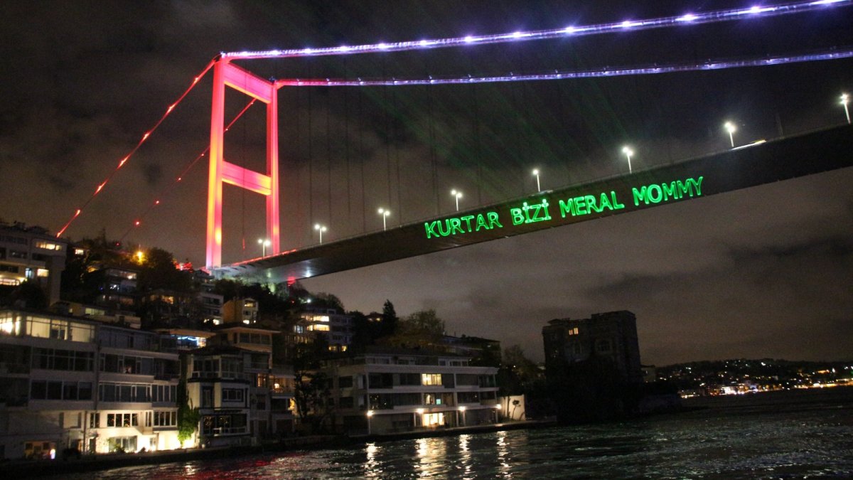 FSM'de lazer gösterisi: Kurtar bizi Meral Mommy