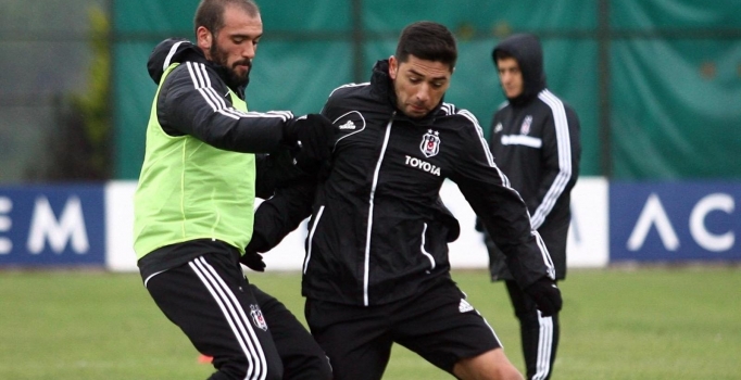 Beşiktaş'ta Toraman sonrası iki ayrılık daha geldi