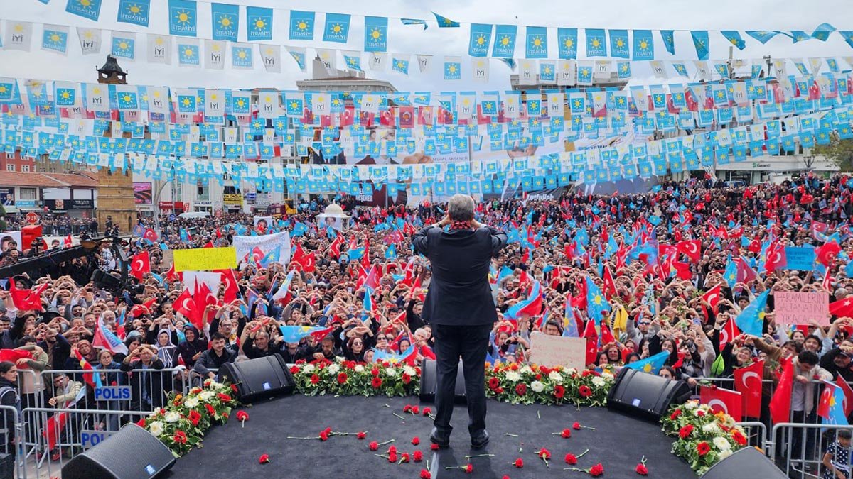 Mansur Yavaş Ve Meral Akşener Yozgat’ta