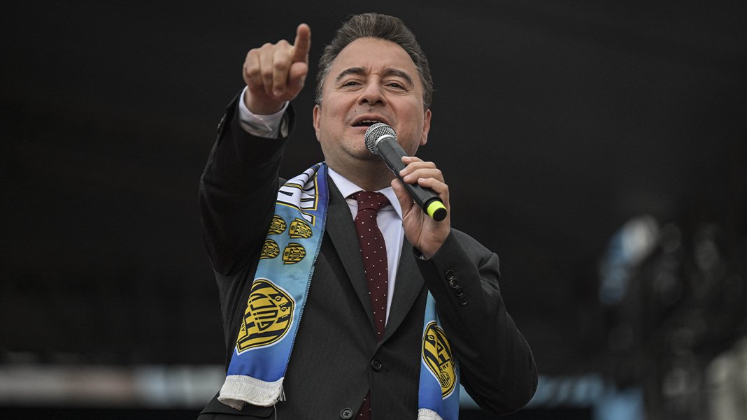 Babacan 'Çok ciddi değişim talebi var' diyerek o tarihi hatırlattı: Bu havayı en son Kasım 2002'de görmüştüm