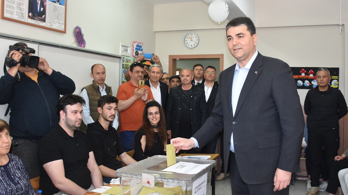 DP lideri Uysal 'Vatandaş sandıkta konuşuyor' diyerek konuştu: Her oy sandığa cemre olarak düşecek