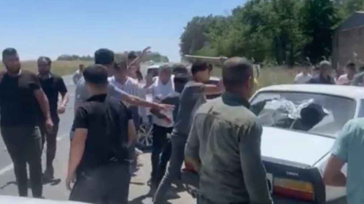 Farklı adaylara oy veren iki aşiret birbirine girdi