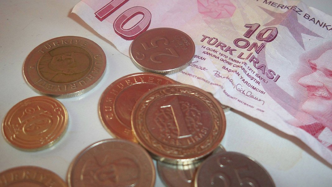 Asgari ücretle fark açılıyor: Açlık sınırı katlandı