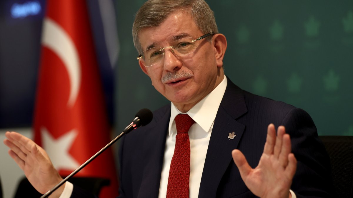 Davutoğlu: 28 Mayıs seçimi bir referandumdur