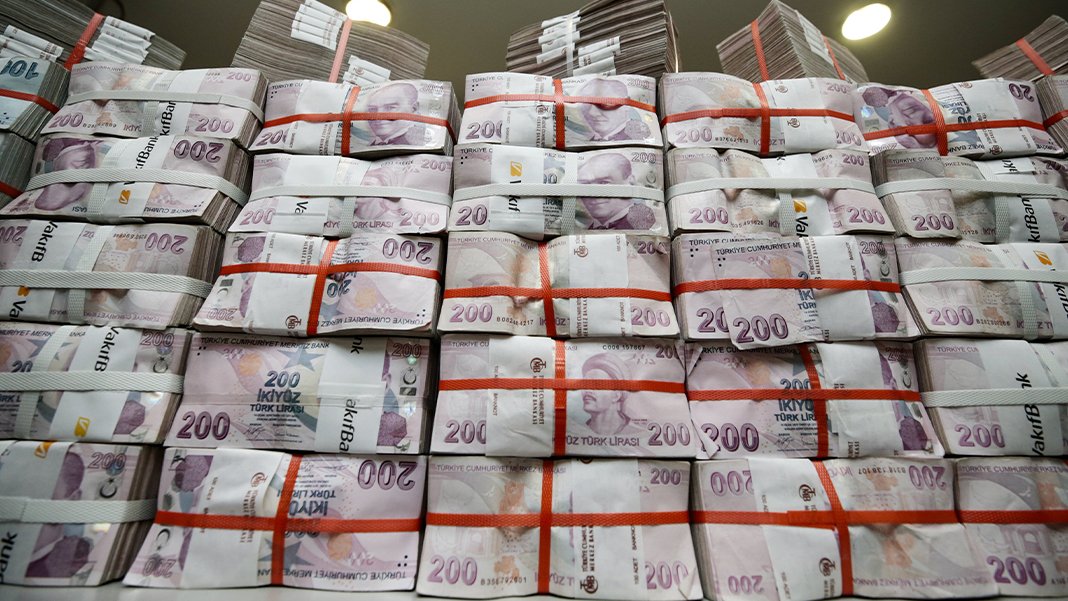 Bankacılık sektörünün mevduatı azaldı