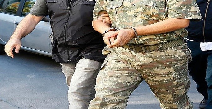 FETÖ'nün darbe girişimi kapsamında Mardin İl Jandarma Komutanı tutuklandı