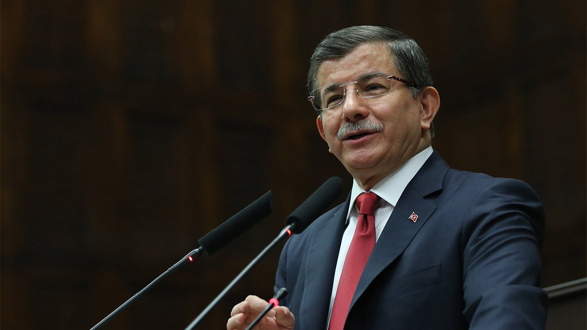 "28 Mayıs ikinci bir şans" diyen Davutoğlu sordu: Açlık mı tokluk mu? Varlık mı yokluk mu?