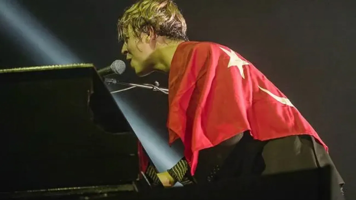 İstanbul bir kez daha 'Another Love' diyecek