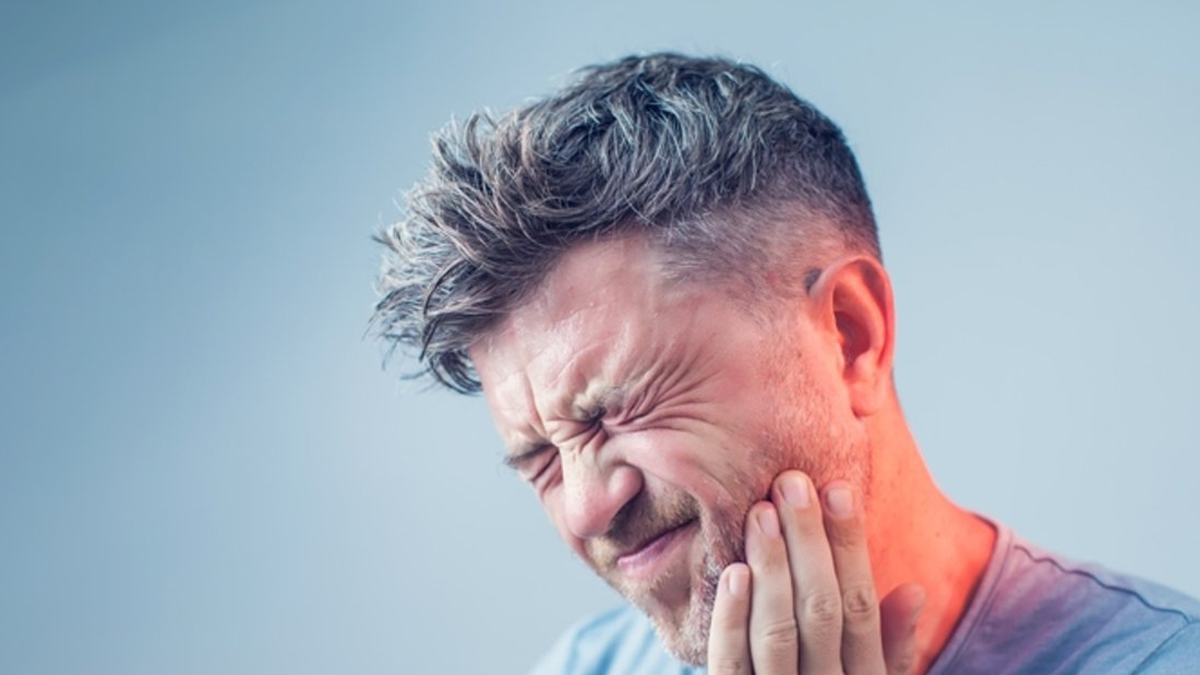 Rüyada Alt Dişin Düşmesi