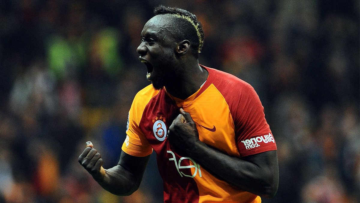 Ünlü golcü Diagne'ye 'hırsızlık' soruşturması: Şoförüyle başı dertte