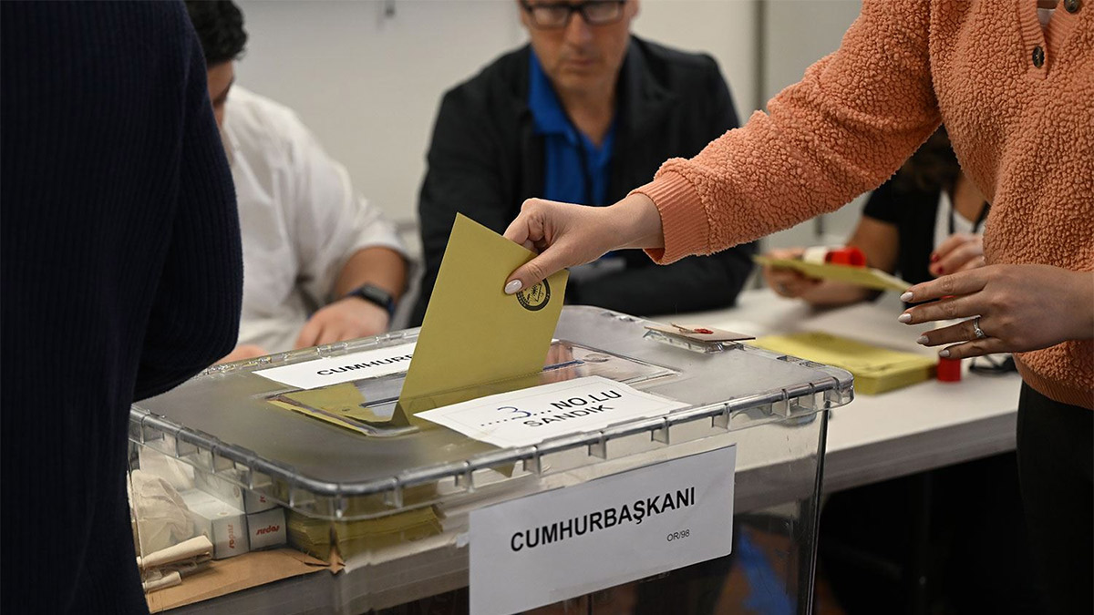 Seçimler, teferruat  ve normalleşen kriz