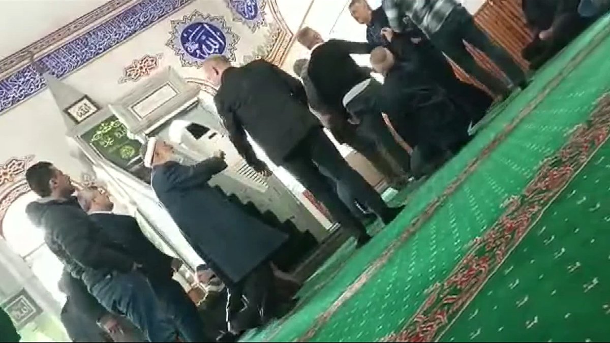 '28 Mayıs akşamı silahlarınızı ayarlayın' çağrısı yapan imam açığa alındı