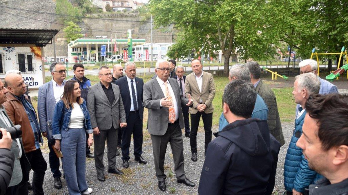 Belediye plajı, sezona hazırlanıyor