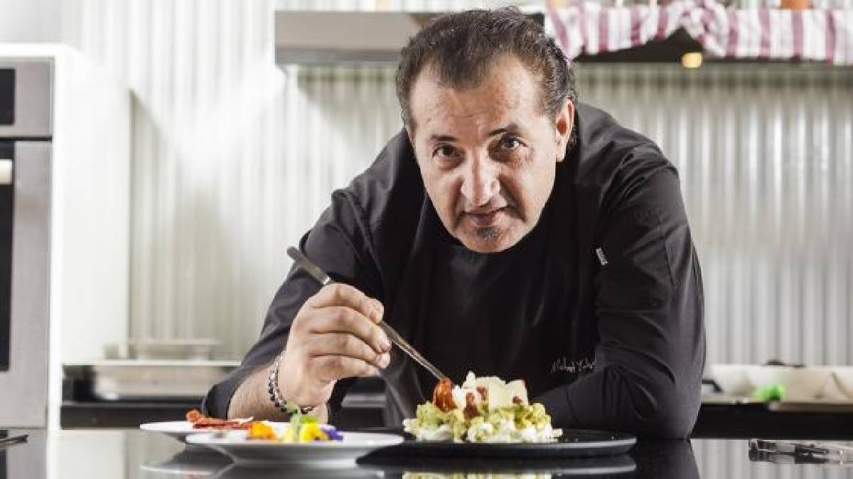 MasterChef Jurisi Mehmet Yalçınkaya acı haberi duyurdu! 'Can dostumu kaybettim'