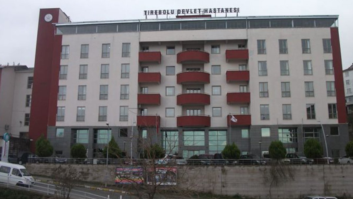 Bıçaklanan 15 yaşındaki kız çocuğu yaşam savaşı veriyor