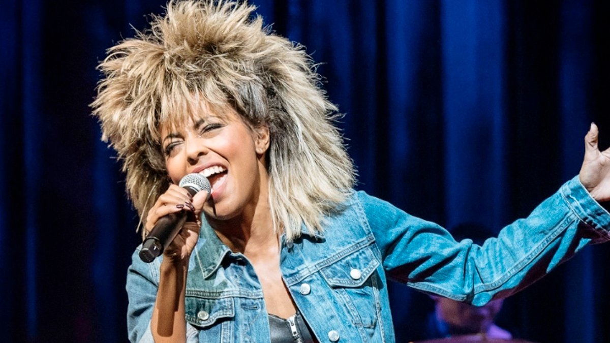 Dünyaca ünlü müzisyen Tina Turner yaşamını yitirdi