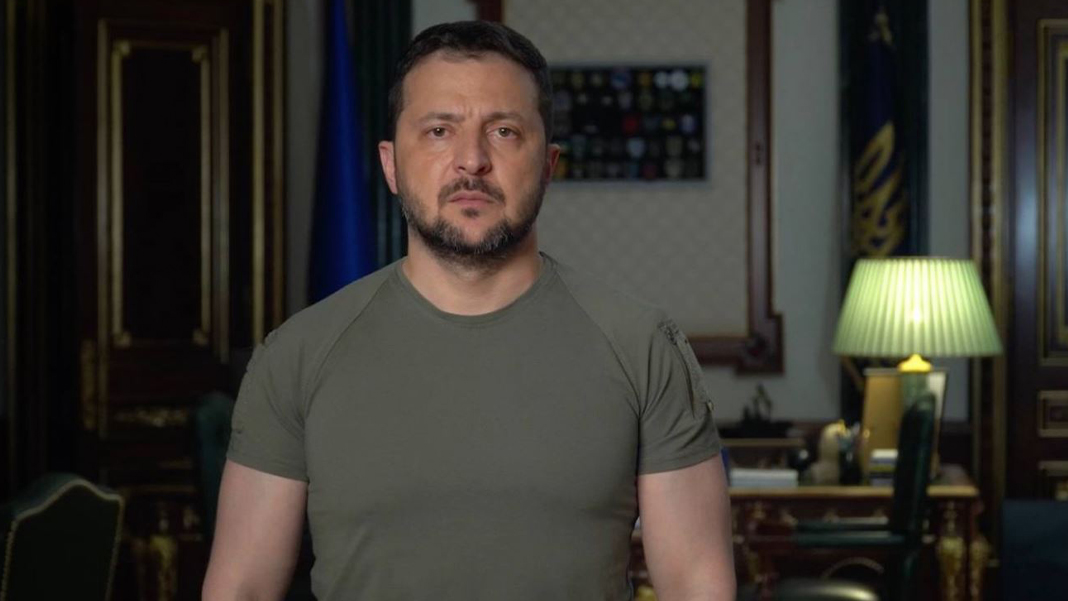 Zelenskiy'den 'ilk F-16' mesajı