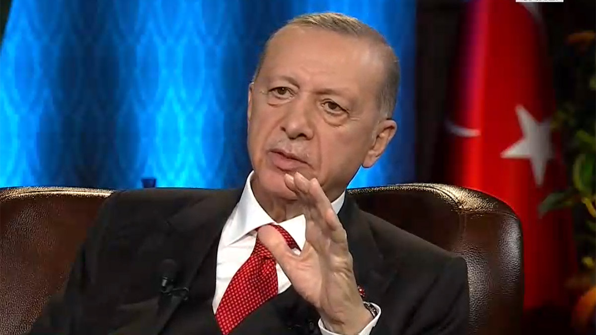 Erdoğan’dan ilginç akil insanlar açıklaması: Ne kadar entel dantel varsa toplamıştık