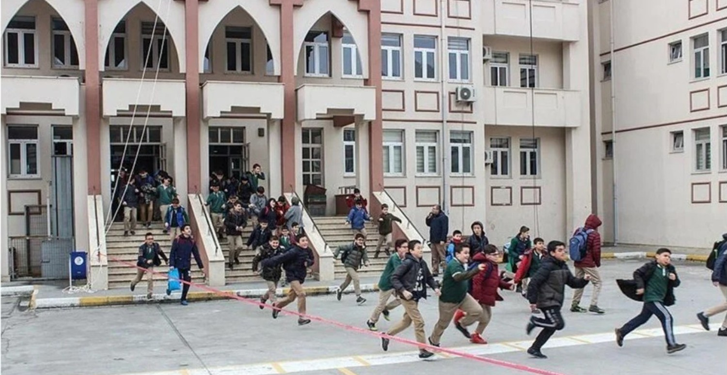 Milli Eğitim Bakanı bu sabah duyurdu! Binlerce öğrenci için nihai karar çıktı!