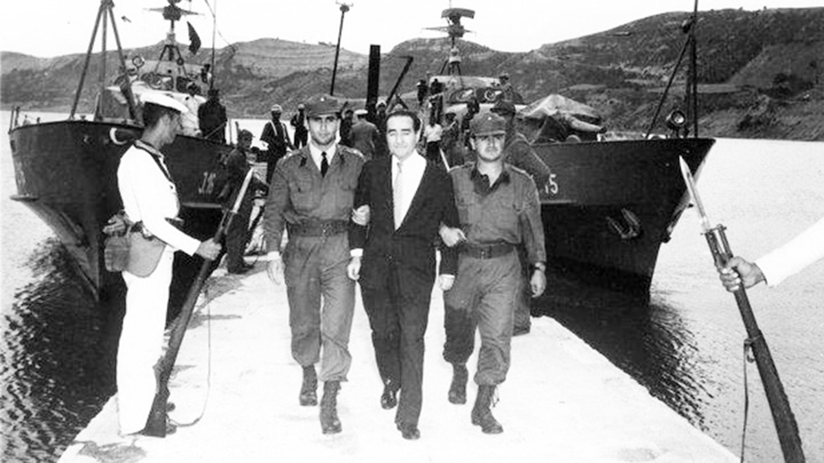 27 Mayıs darbesi ve Beyaz Zambaklar Ülkesi