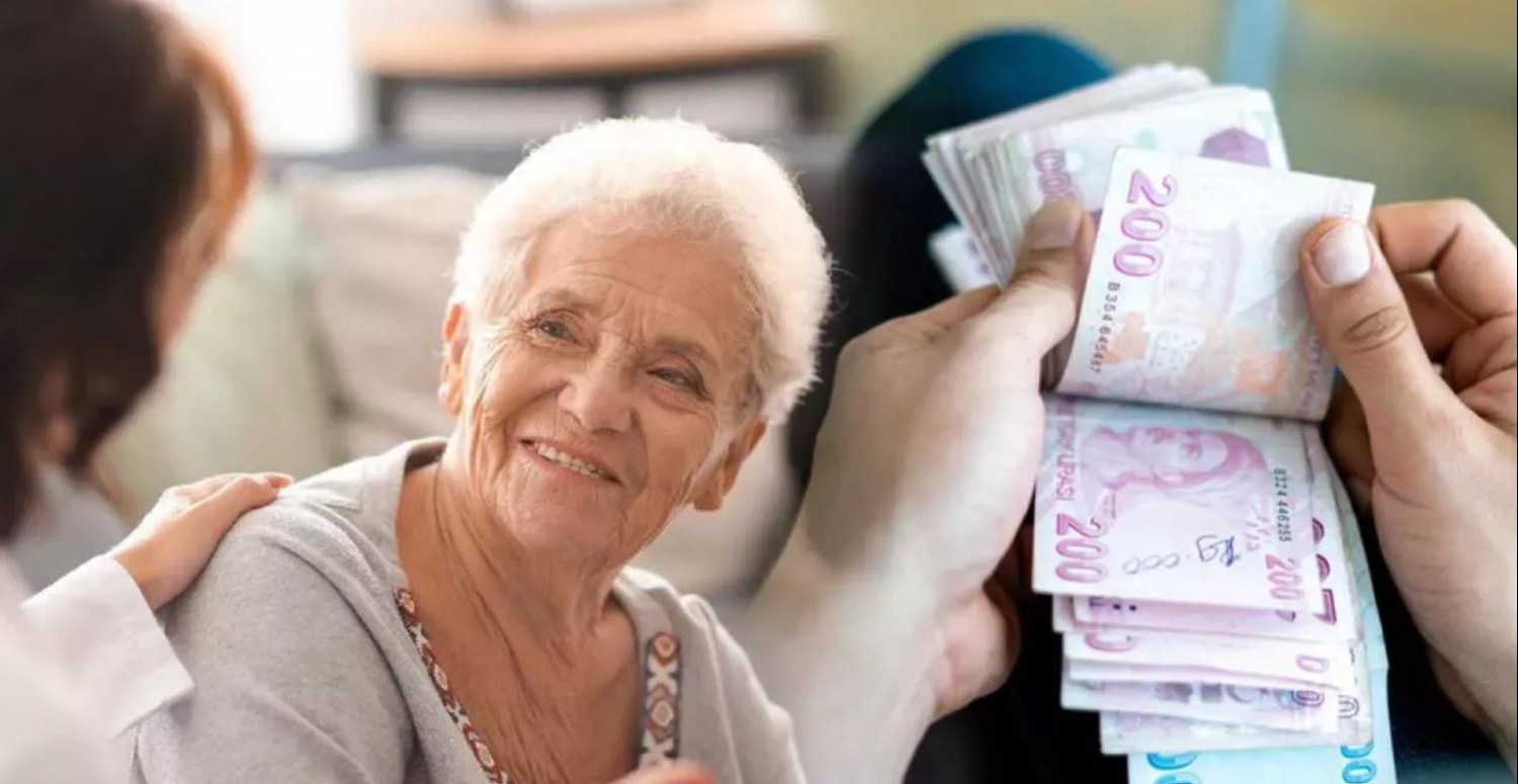 Devlet banka hesaplarına 4 bin 336 TL para yatırıyor! Alma hakkınız var mı hemen e-Devlet'ten öğrenin