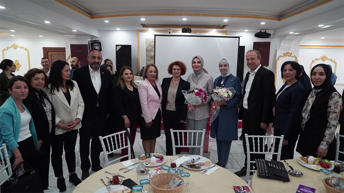 Hançerli, Avcılarlı kadınlarla buluştu