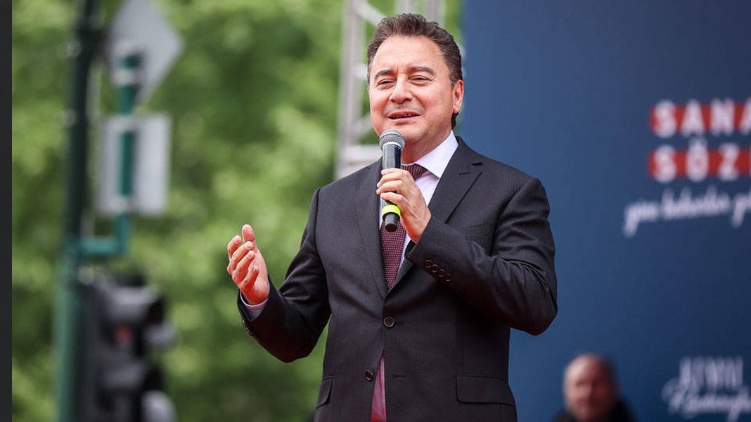 Babacan AK Partili seçmene seslendi: Erdoğan, 28 Şubat ittifakının Cumhurbaşkanıdır