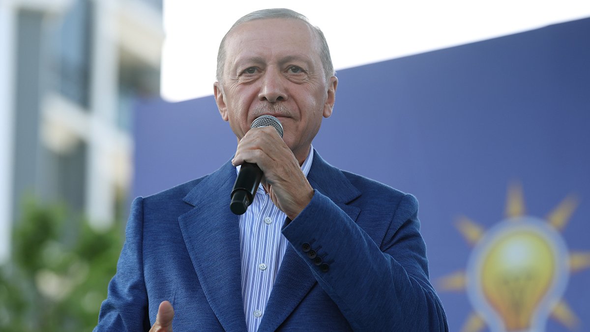 Cumhurbaşkanı Erdoğan, Esenler'de konuştu