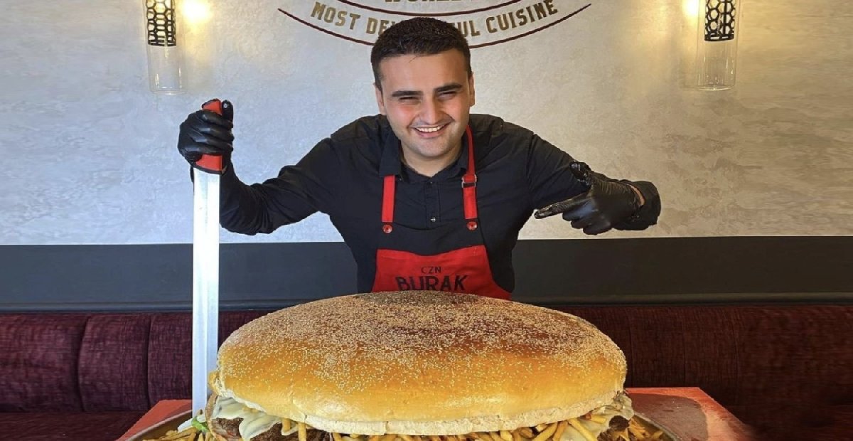 CZN Burak'ı yıkan haber! Ünlü fenomen hayatını kaybetti: Sosyal medya üzerinden duyurdu