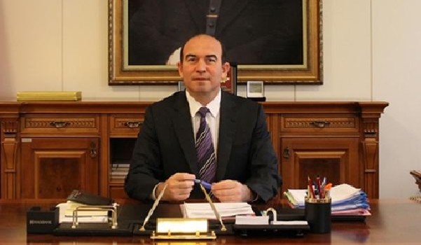 Denizli'de 2 vali yardımcısı ile 1 kaymakam tutuklandı