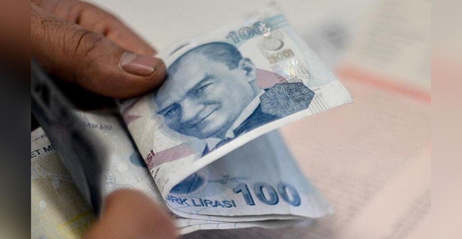 Emeklilerin cebi para dolacak! Faizsiz 10.000 TL anında kredi verilecek: O bankaya müracaat eden yaşadı