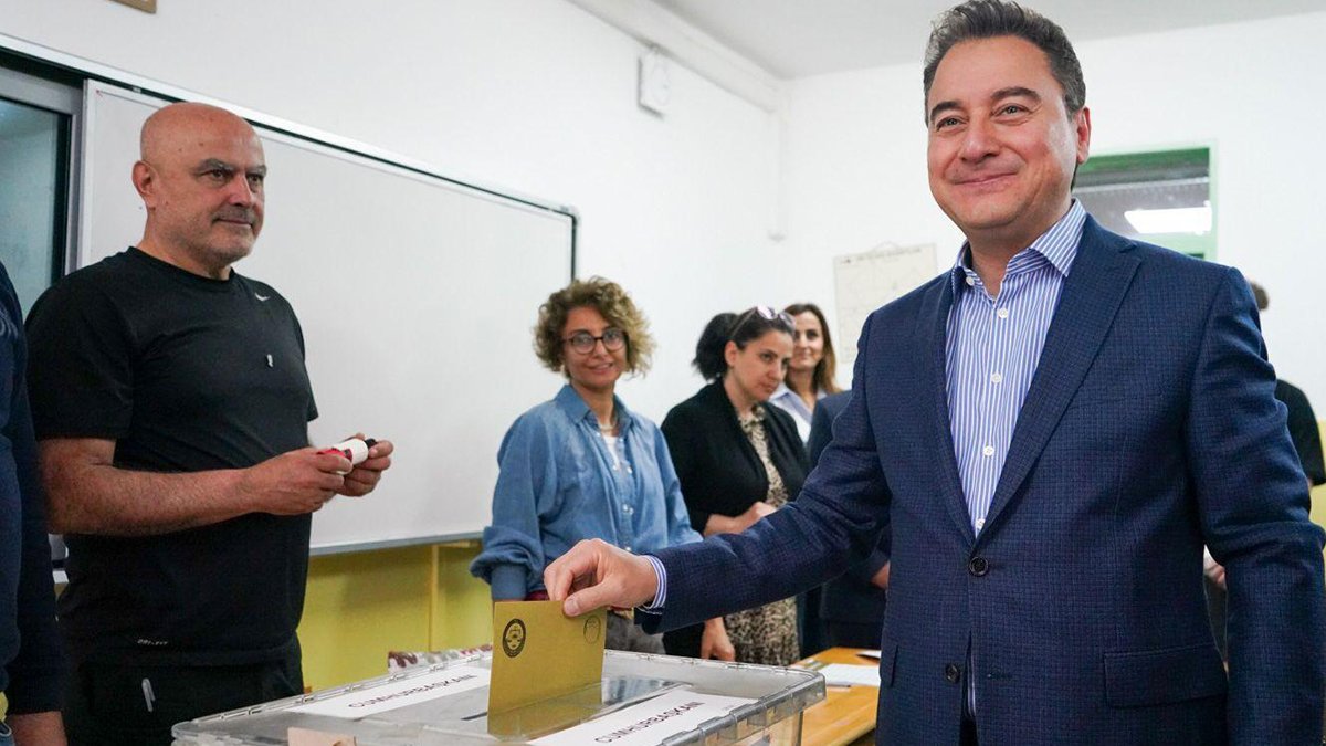 Oyunu kullanan Babacan'dan sandık görevlilerine çağrı