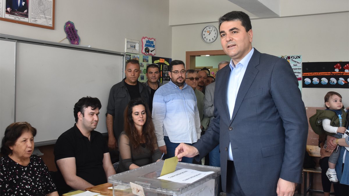 DP lideri Uysal oyunu Afyonkarahisar’da kullandı: Türk demokrasisinin en zor sınavı