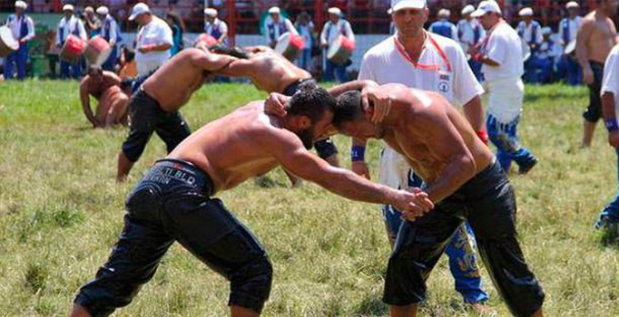 Ahmet Hacıoğlu: Kırkpınar'a yüz bin ziyaretçi bekliyoruz