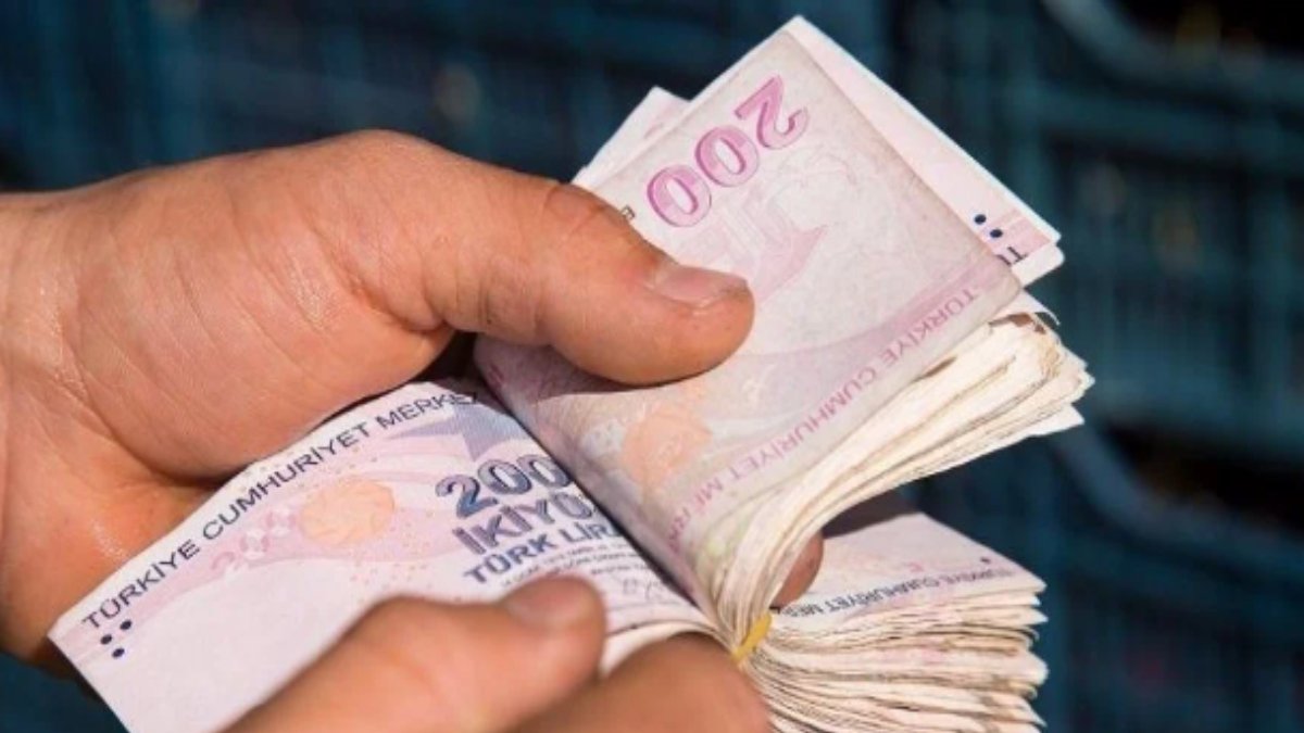 Yeni asgari ücreti canlı yayında açıkladı! Temmuz ayından önce zam belli oldu: İşte o rakam