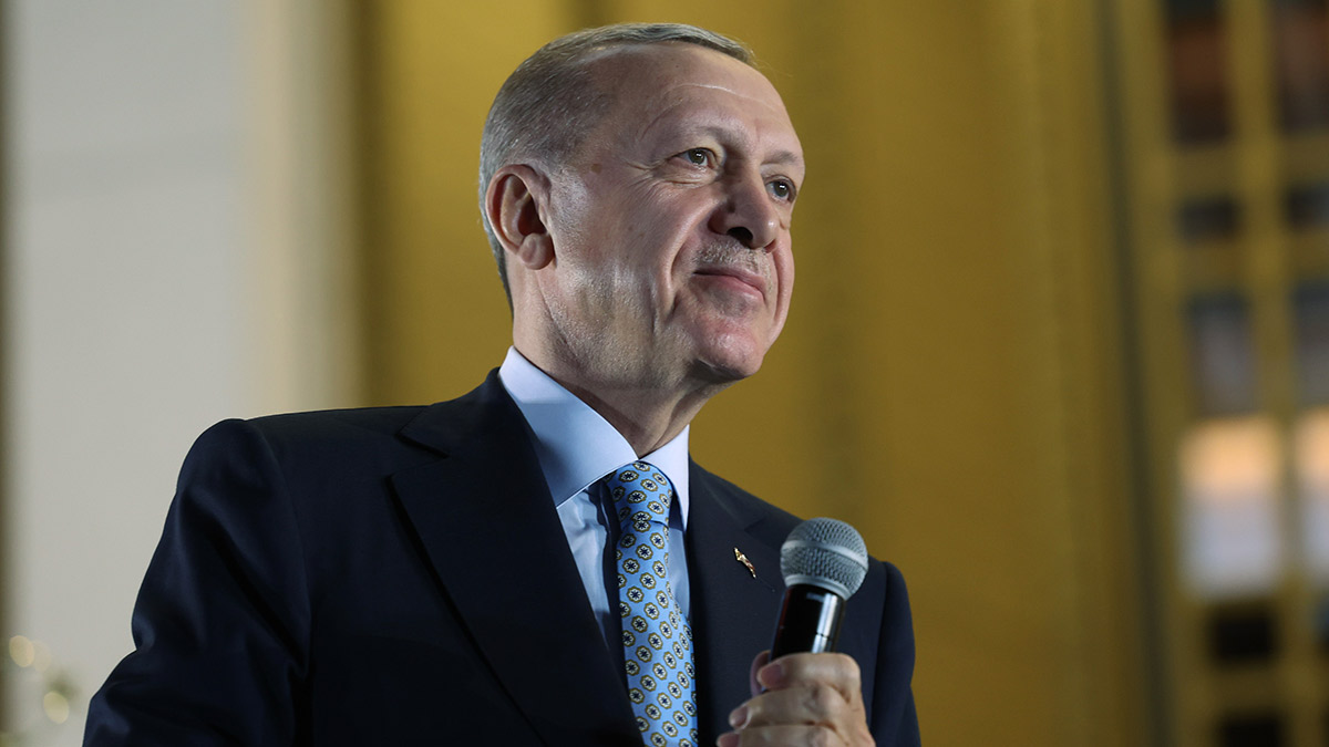 Erdoğan: Faiz indi, enflasyon da inecek