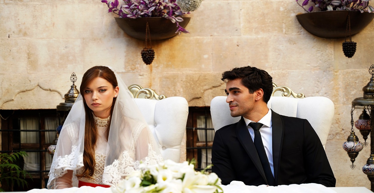 Yalı Çapkını dizisinde işler değişiyor! O isim yeniden kadroya katıldı: Hikaye sil baştan