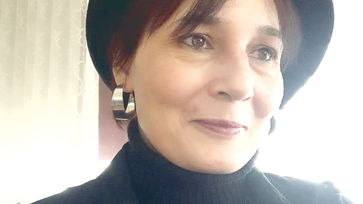 Emine Işınsu Roman Ödülü ‘Cümbezin Kızı’na