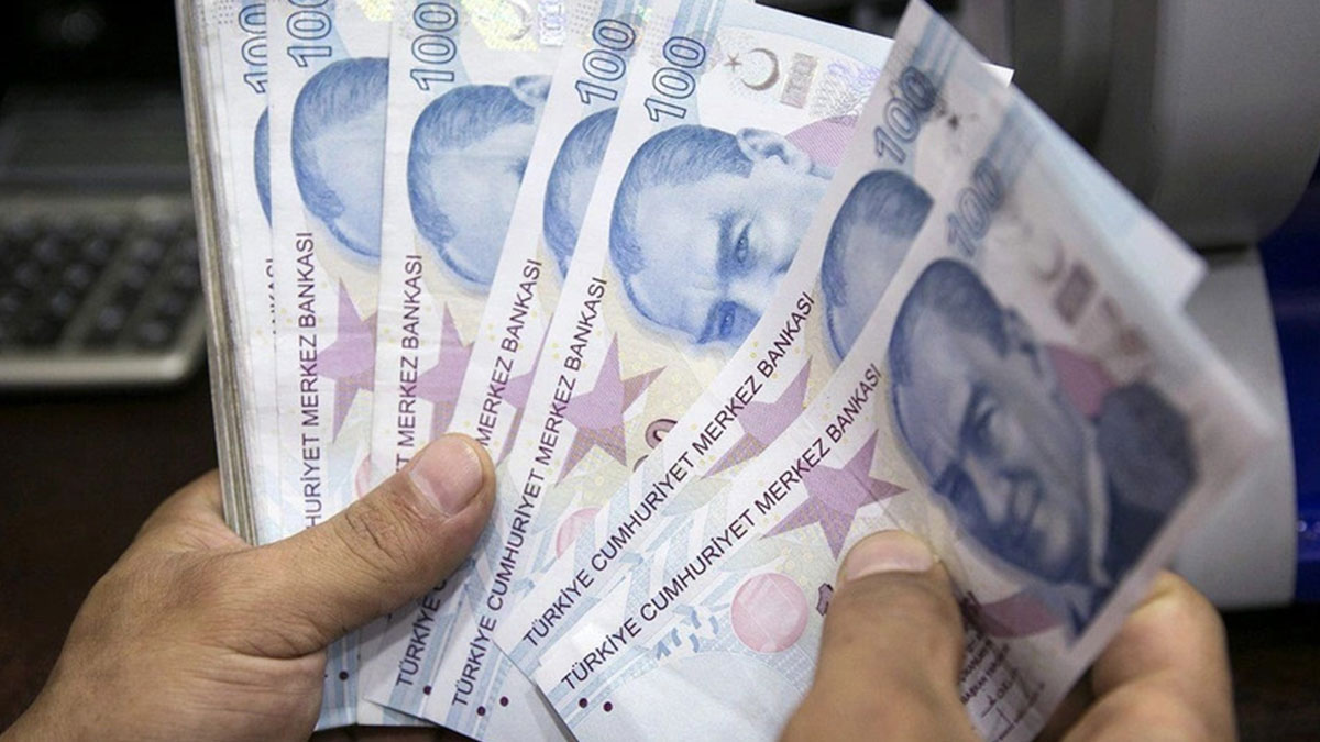 Emeklilerin hesabına koşulsuz 2 bin TL yatırılıyor! Tarih belli oldu, hemen kontrol edin