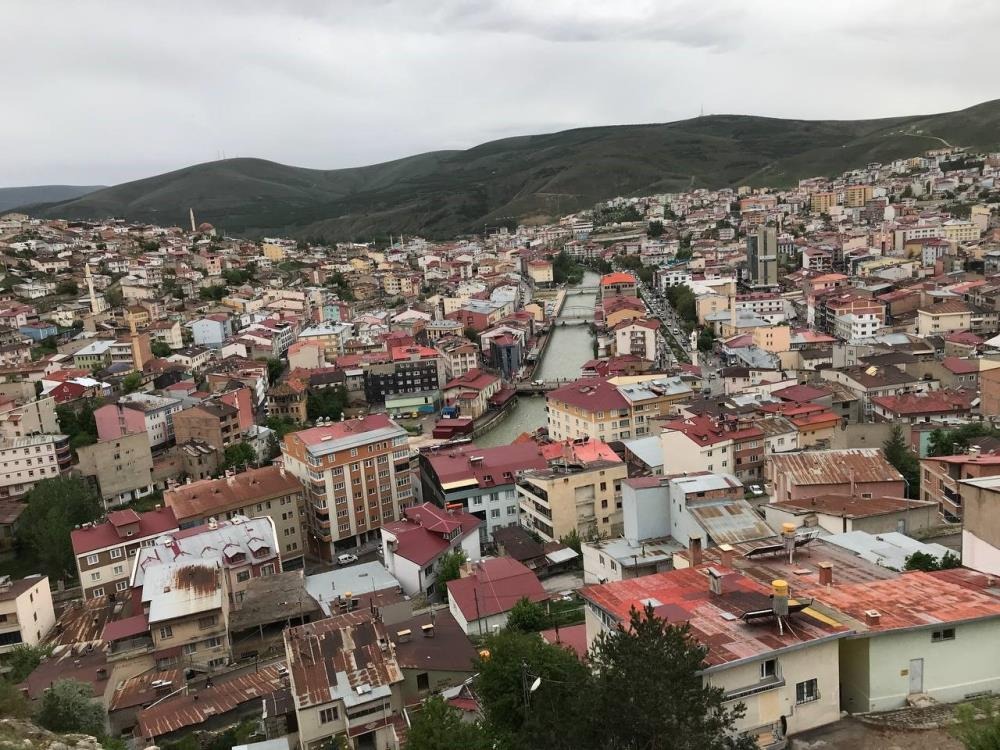Erdoğan Bayburt'ta yine fark arttı