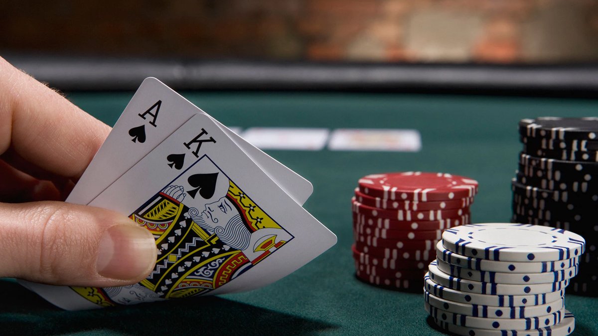 Poker Face Nedir?