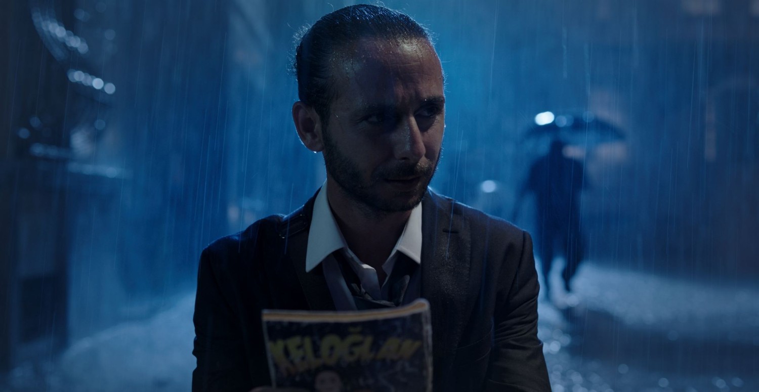 Ünlü oyuncu Kaya Akkaya'nın ağabeyi kendisinden ünlü çıktı! Meğer aile boyu hepsini tanıyormuşuz