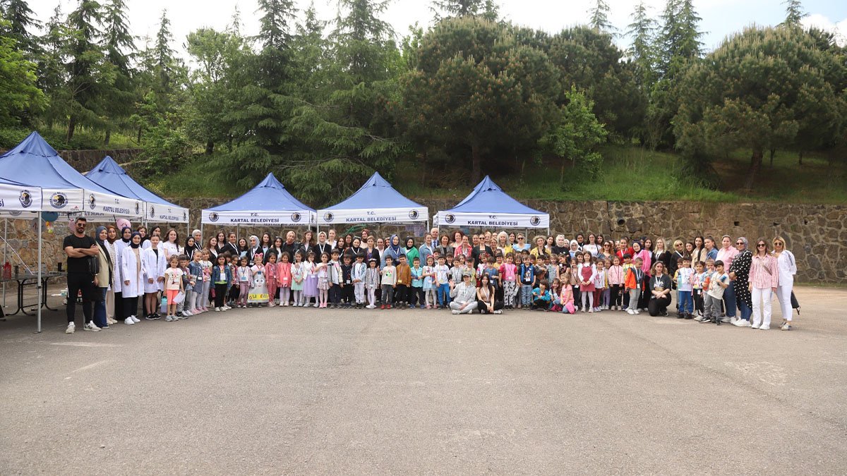 Kartal Belediyesi’nden kreşli çocuklara Bilim Şenliği