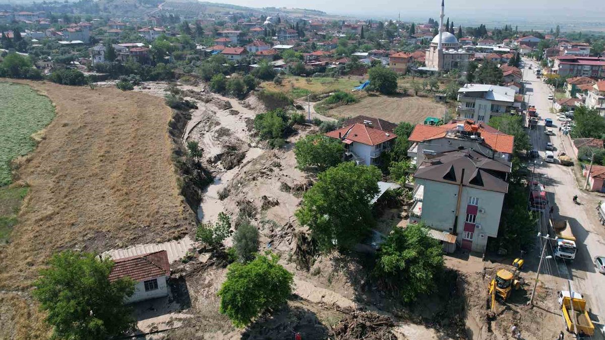 O iller için 'sarı' alarm verildi: Kuvvetli yağış, sel ve su baskınlara neden olacak