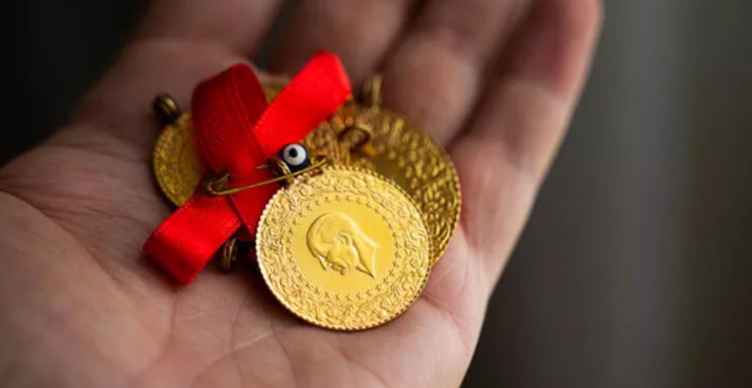 Altın almak isteyenlere yeni fırsat kapısı aralandı! Uzman isim altın fiyatlarının ne zaman düşeceğini açıkladı