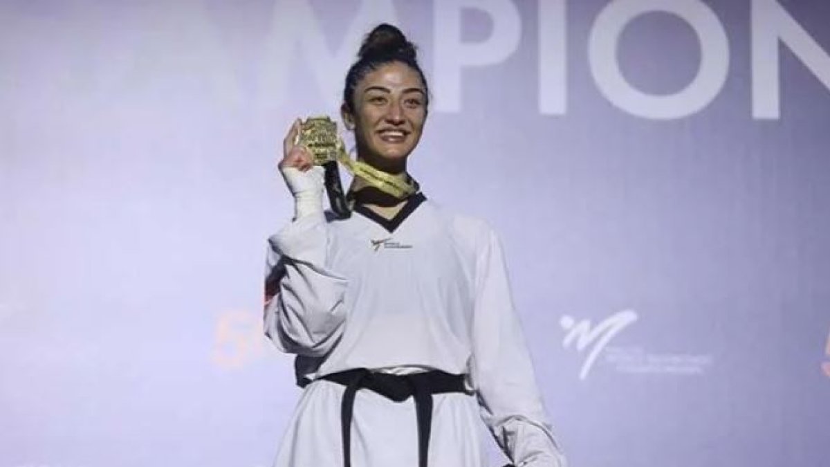 Nafia Kuş Dünya Tekvando Şampiyonası'nda altın madalya kazandı