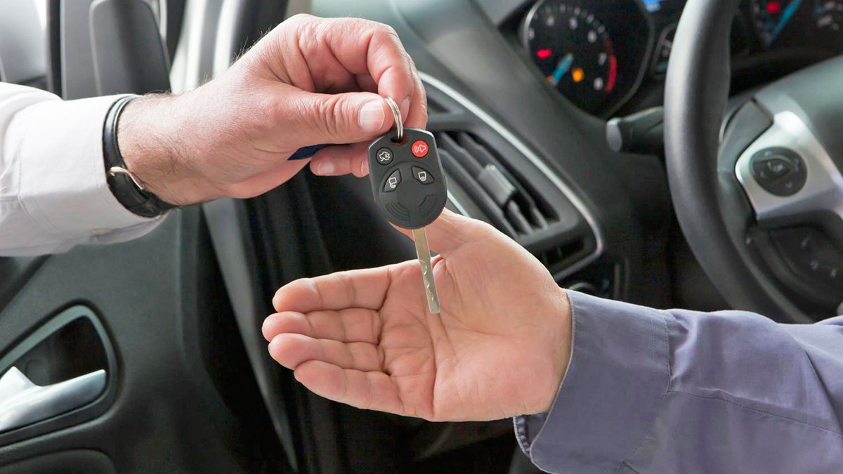 Mayısta da satış rekoru: Yatırım yapmak isteyen otomobil aldı